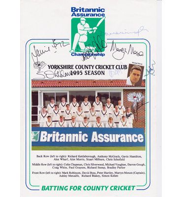 1995-Brittanic-Assurance-Yorkshire-squad-signed-team-photo-Michael-Bevan-autograph-Gough-Moxon-White-white-rose-county-cricket-memorabilia