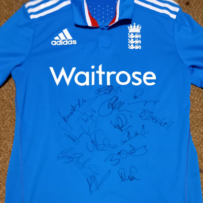 England-player-worn-2014-ODI-cricket-shirt-squad-signed-Ben-Stokes-autograph-James-Anderson-Cook-Root-Bell-Ali-Woakes