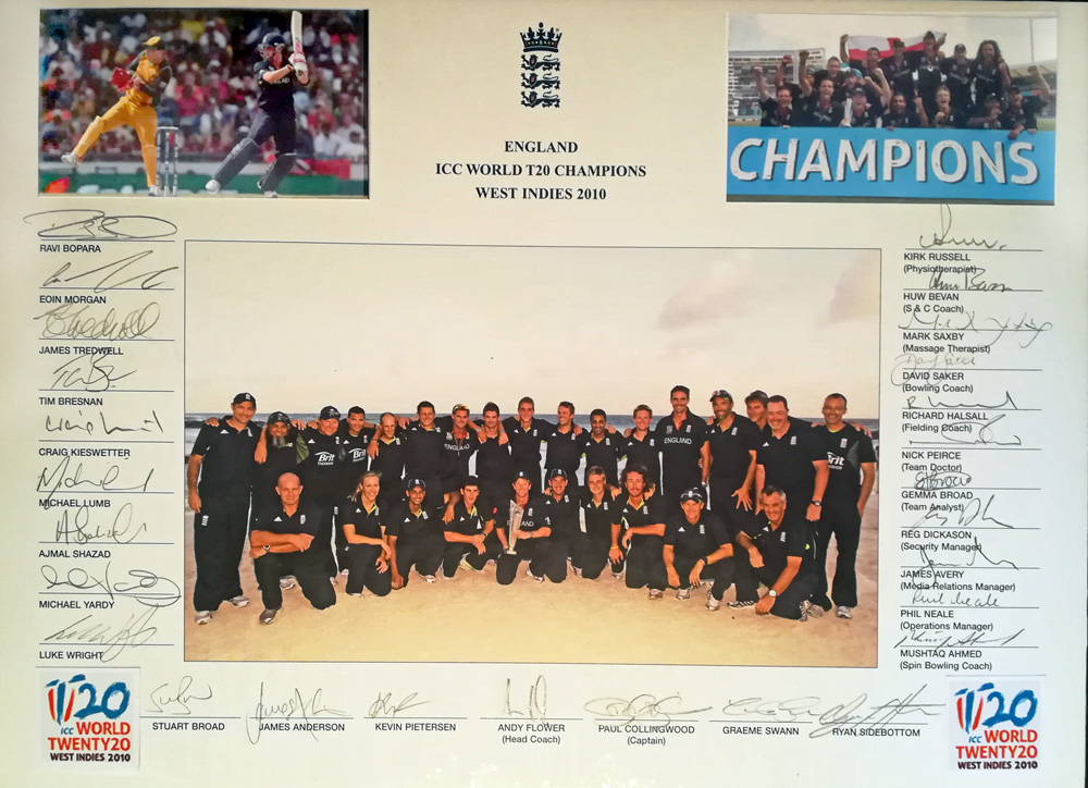 england-ECB-cricket-memorabilia-squad-signed-2010-World-Twenty20-champions-poster-west-indies-official-T20-trophy